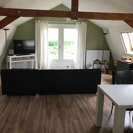 Holiday home Schellinkhuis